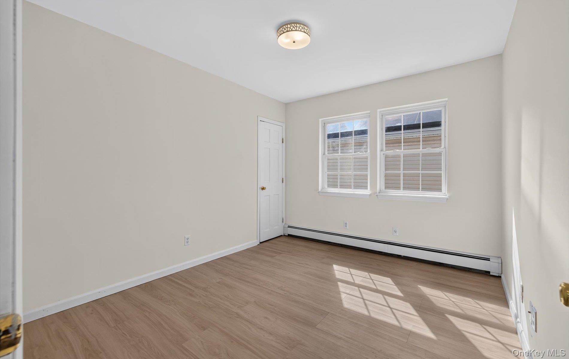 Single Family 257th Street  Queens, NY 11001, MLS-1049705-27