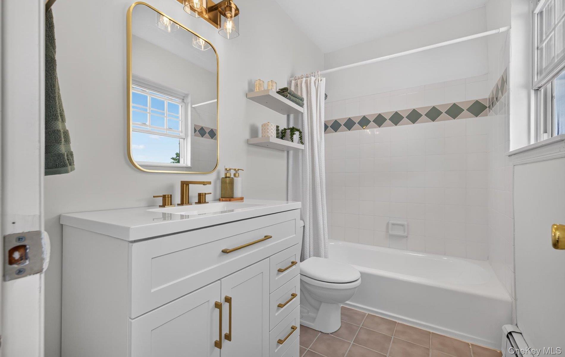 Single Family 257th Street  Queens, NY 11001, MLS-1049705-29