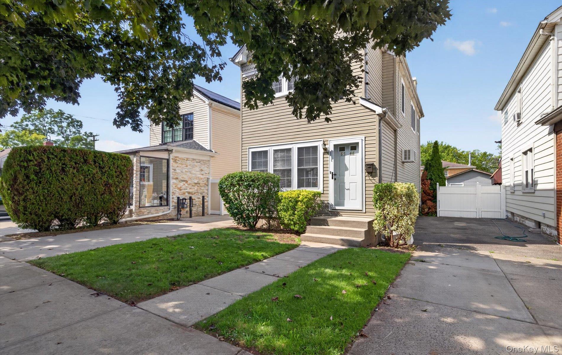 Single Family 257th Street  Queens, NY 11001, MLS-1049705-4