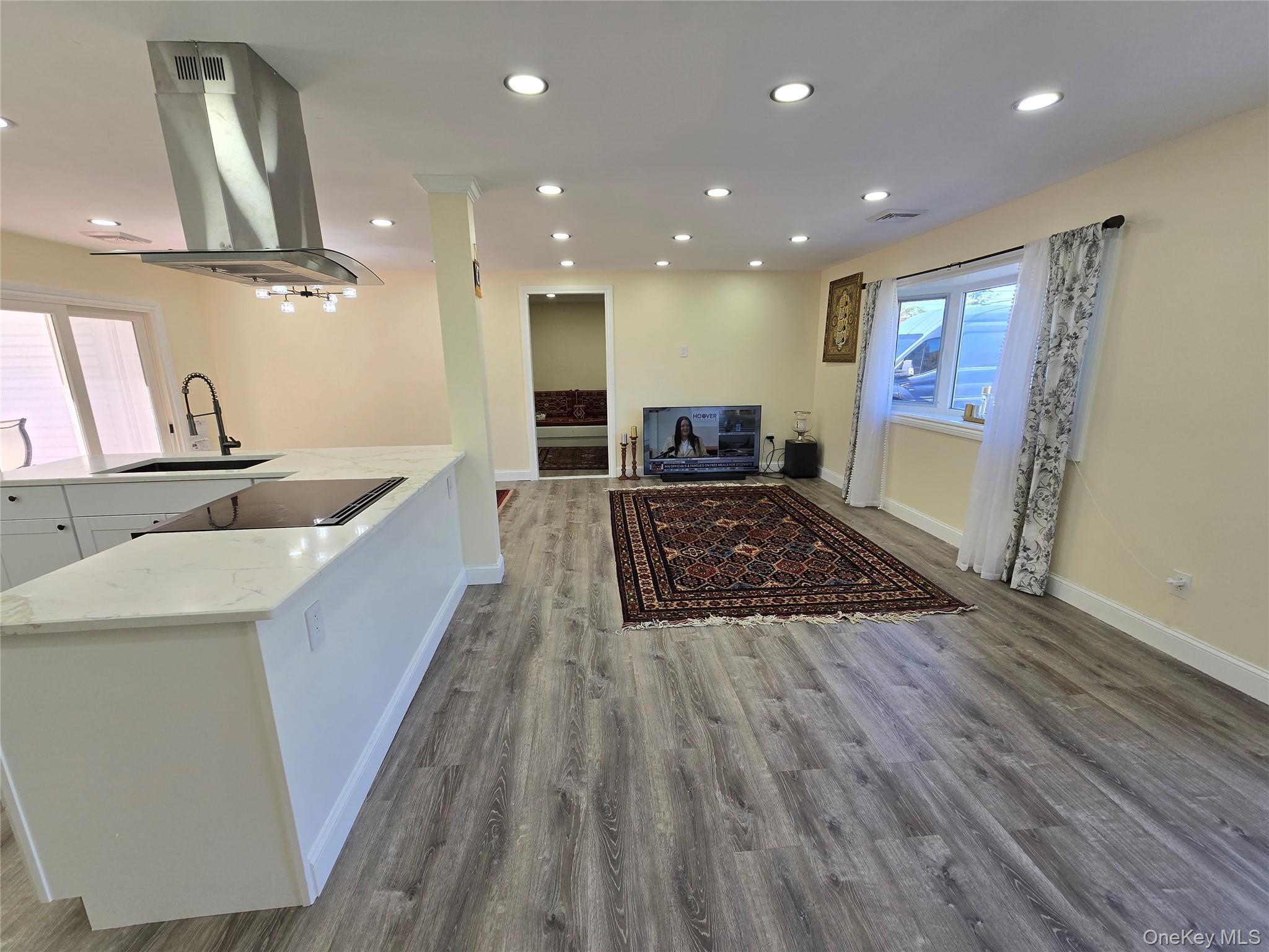 Single Family Appel Drive E Suffolk County, NY 11967, MLS-1049711-4