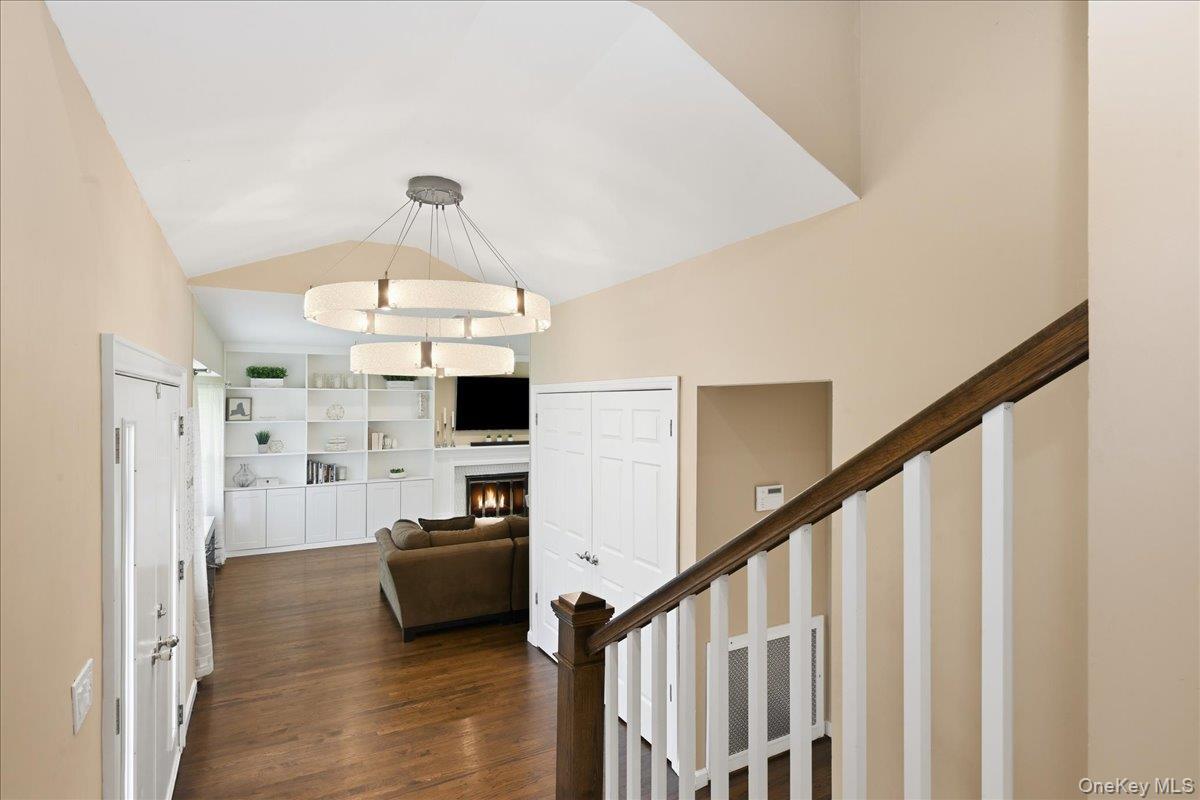 Single Family Maplewood Lane Nassau County, NY 11576, MLS-1049716-11