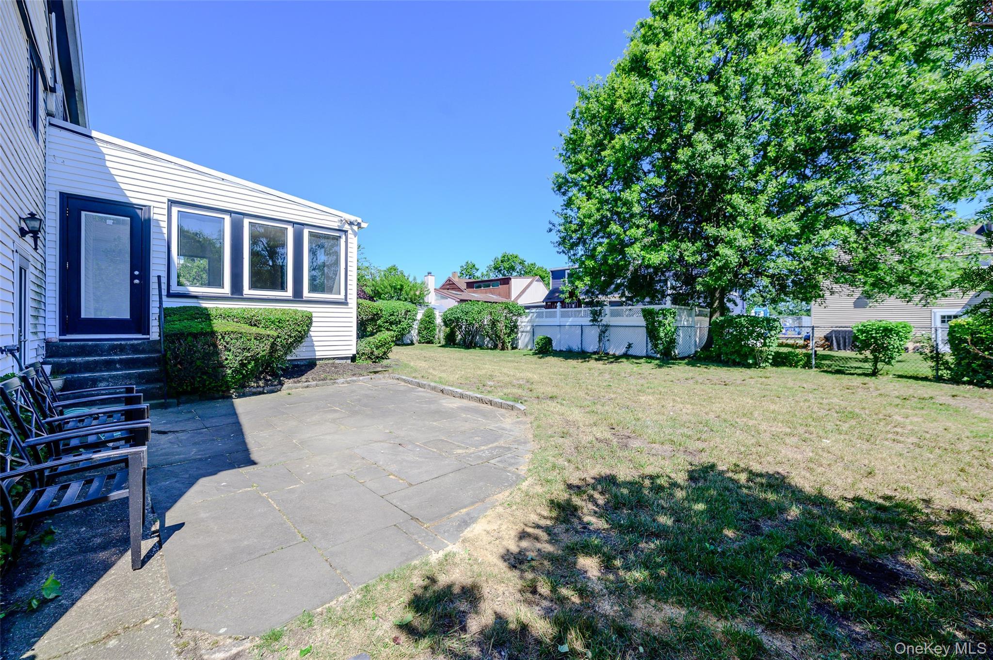 Single Family W Waukena Avenue  Nassau County, NY 11572, MLS-1049735-22