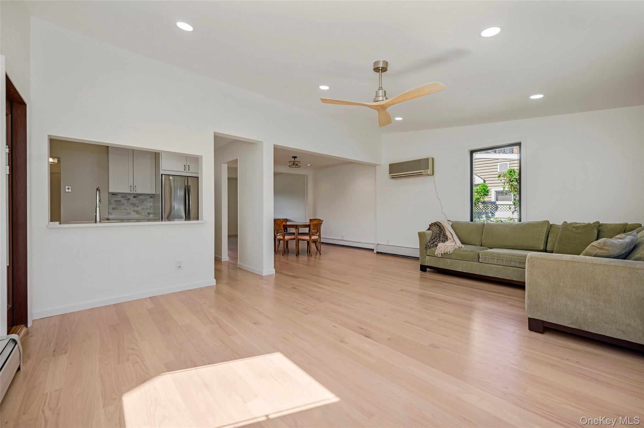 Single Family W Waukena Avenue  Nassau County, NY 11572, MLS-1049735-9