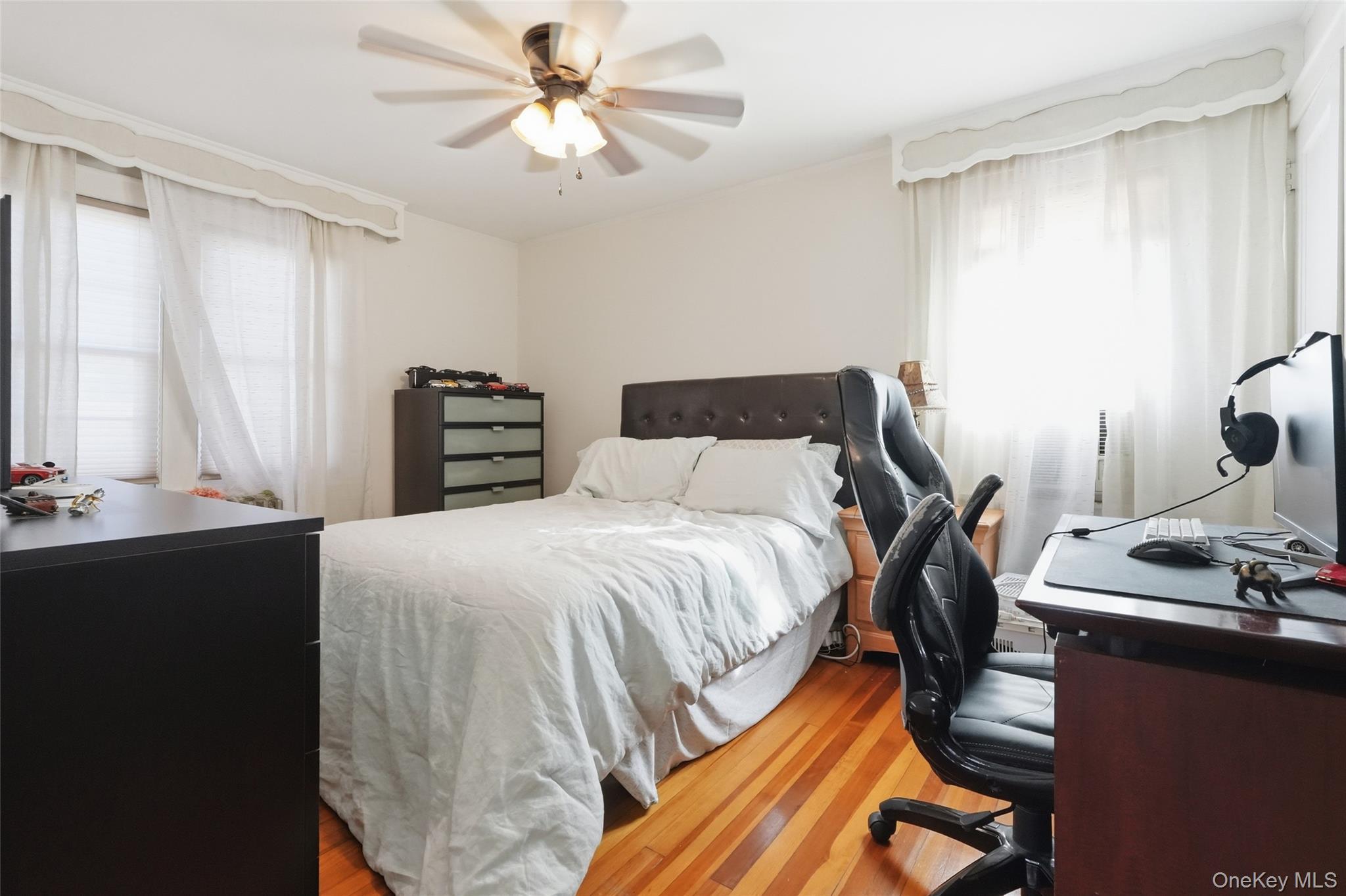 Single Family Davis Street  Nassau County, NY 11572, MLS-1049738-19