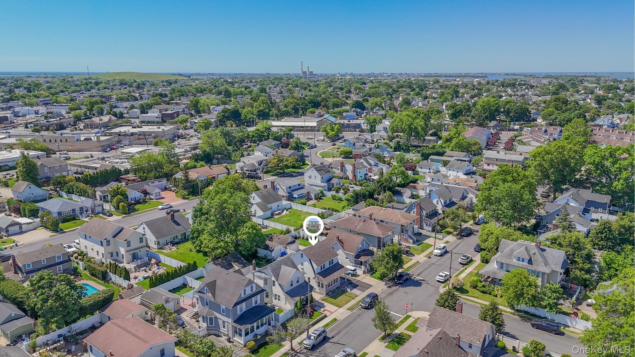 Single Family Davis Street  Nassau County, NY 11572, MLS-1049738-33