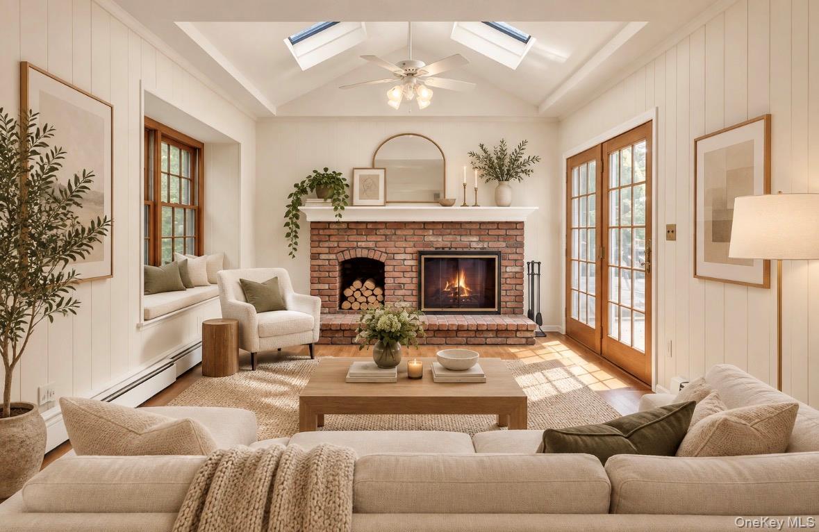Single Family Tobi Lane  Suffolk County, NY 11733, MLS-1049744-12