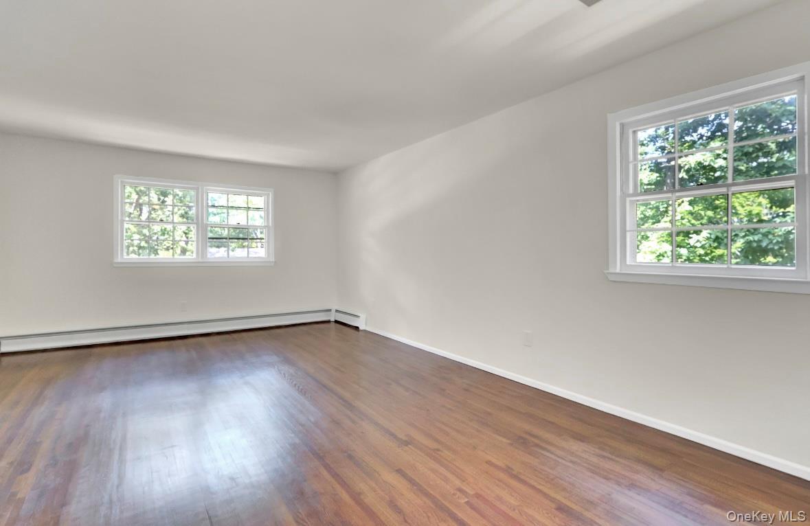 Single Family Tobi Lane  Suffolk County, NY 11733, MLS-1049744-20