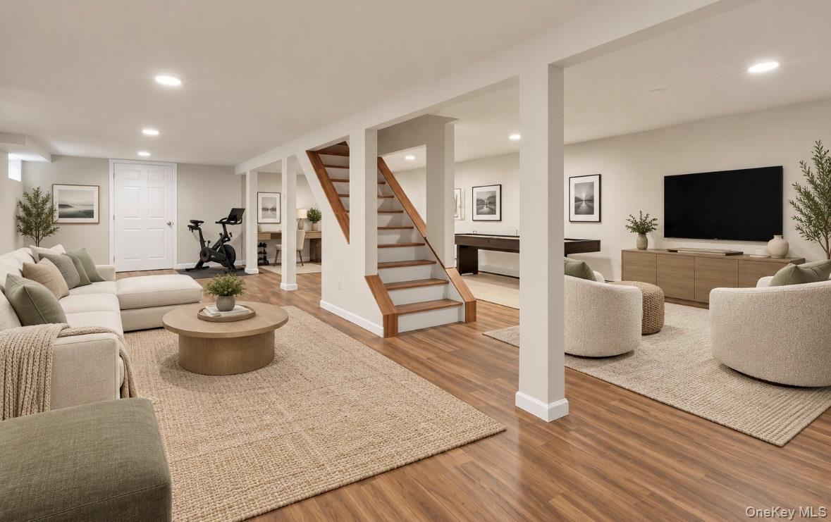 Single Family Tobi Lane  Suffolk County, NY 11733, MLS-1049744-33