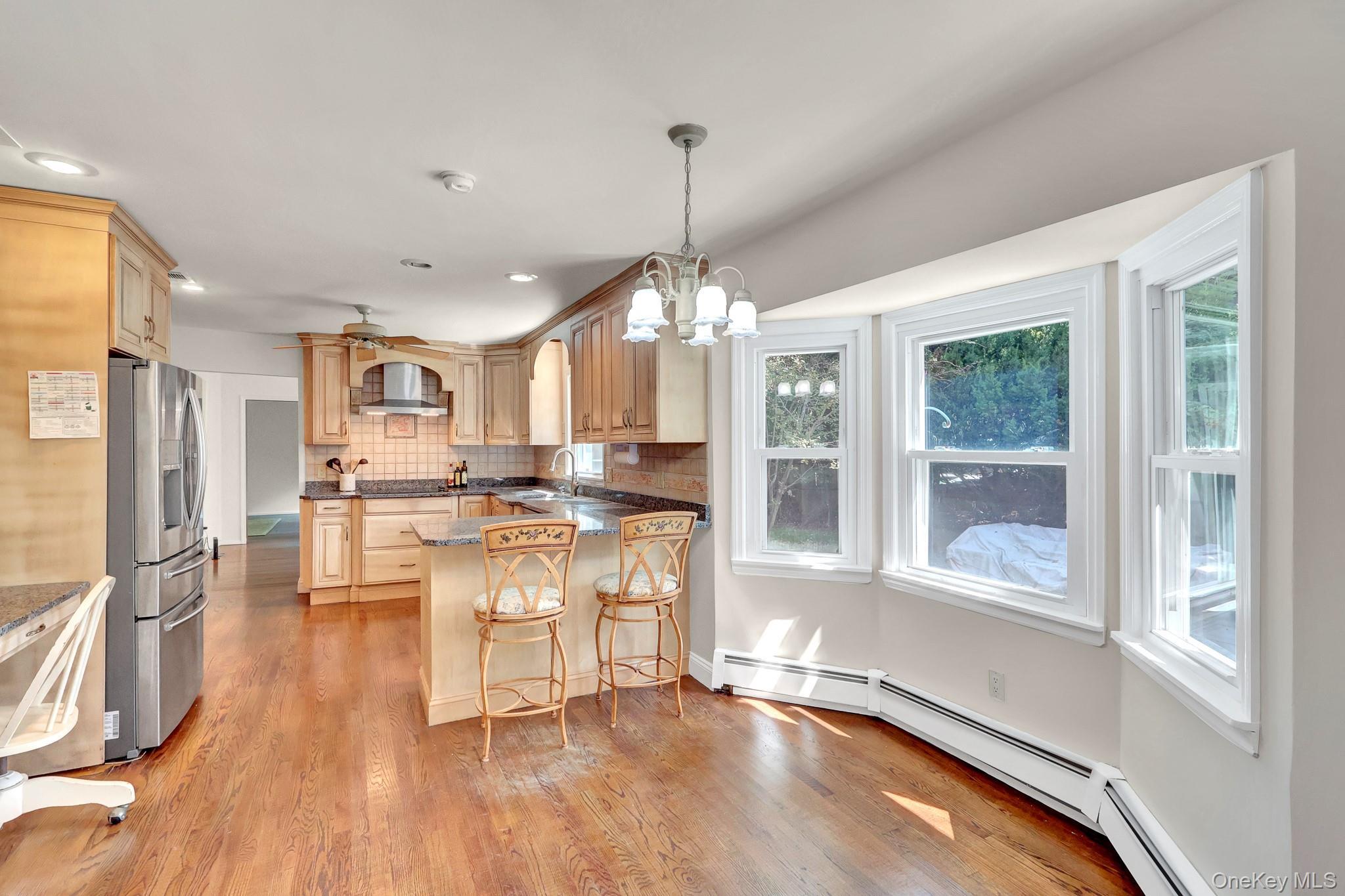 Single Family Tobi Lane  Suffolk County, NY 11733, MLS-1049744-7