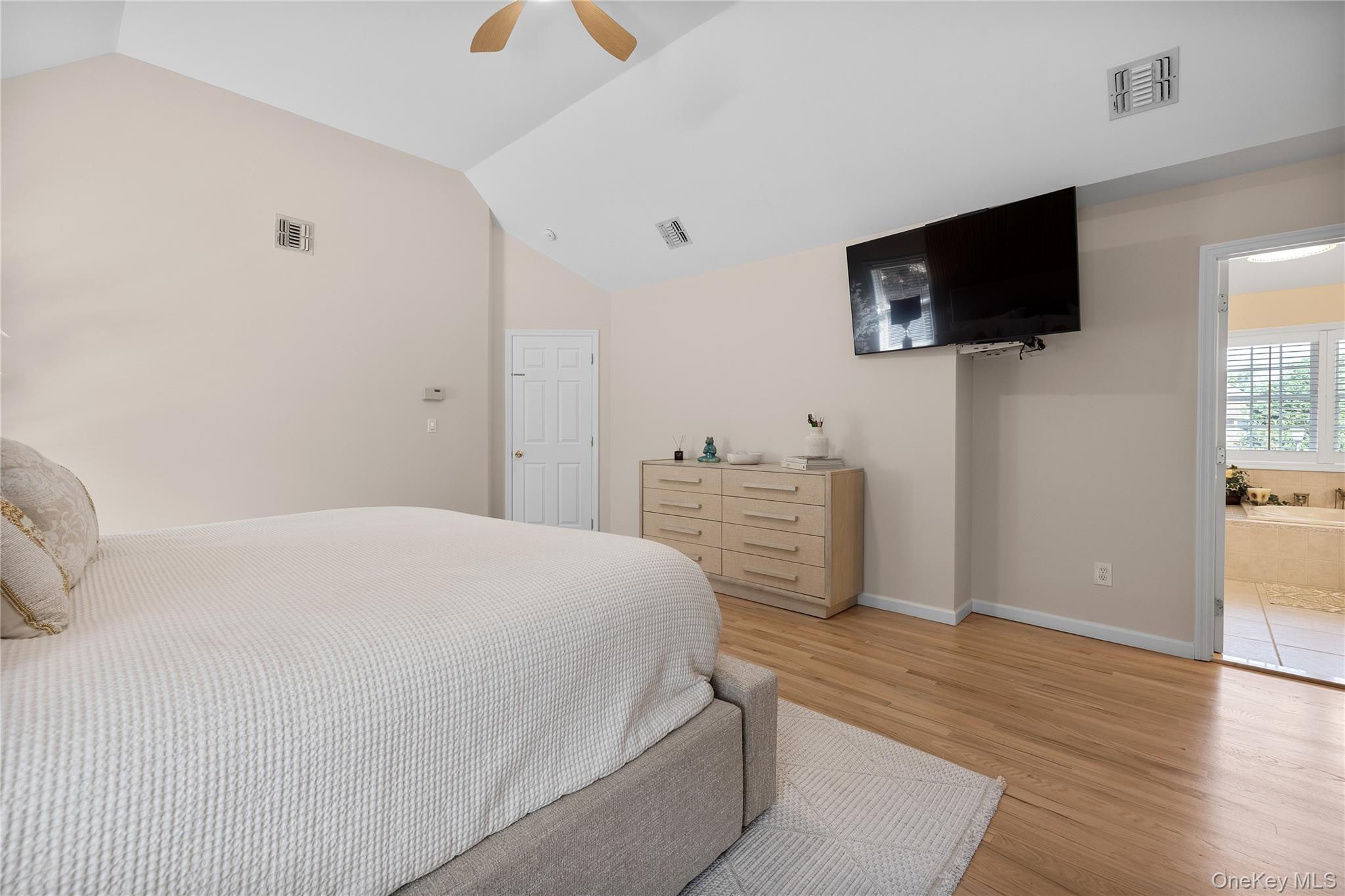 Single Family Millennium Court Suffolk County, NY 11716, MLS-1049792-19