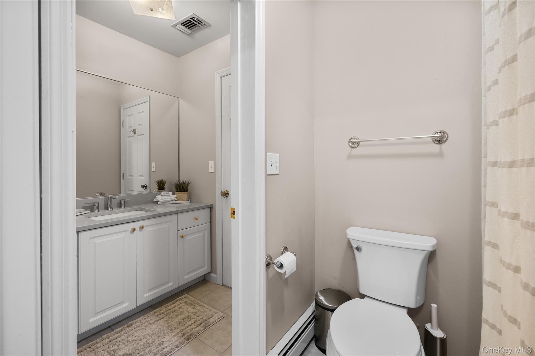 Single Family Millennium Court Suffolk County, NY 11716, MLS-1049792-32