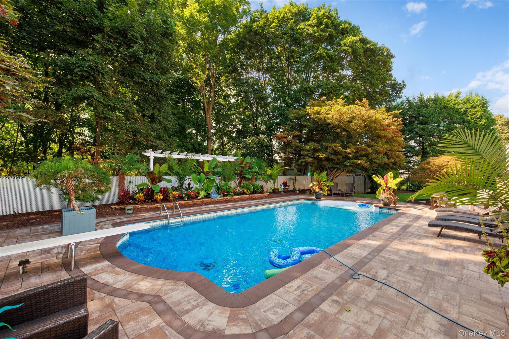 Single Family Millennium Court  Suffolk County, NY 11716, MLS-1049792-44