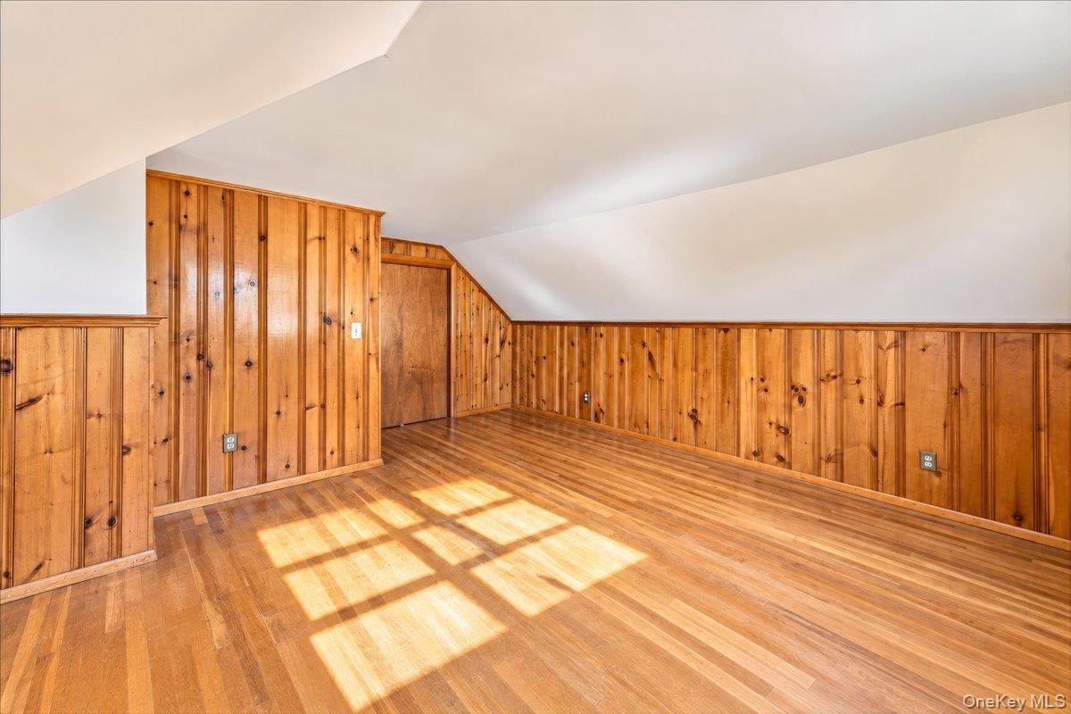 Single Family Sherman Avenue Westchester County, NY 10532, MLS-1049816-14