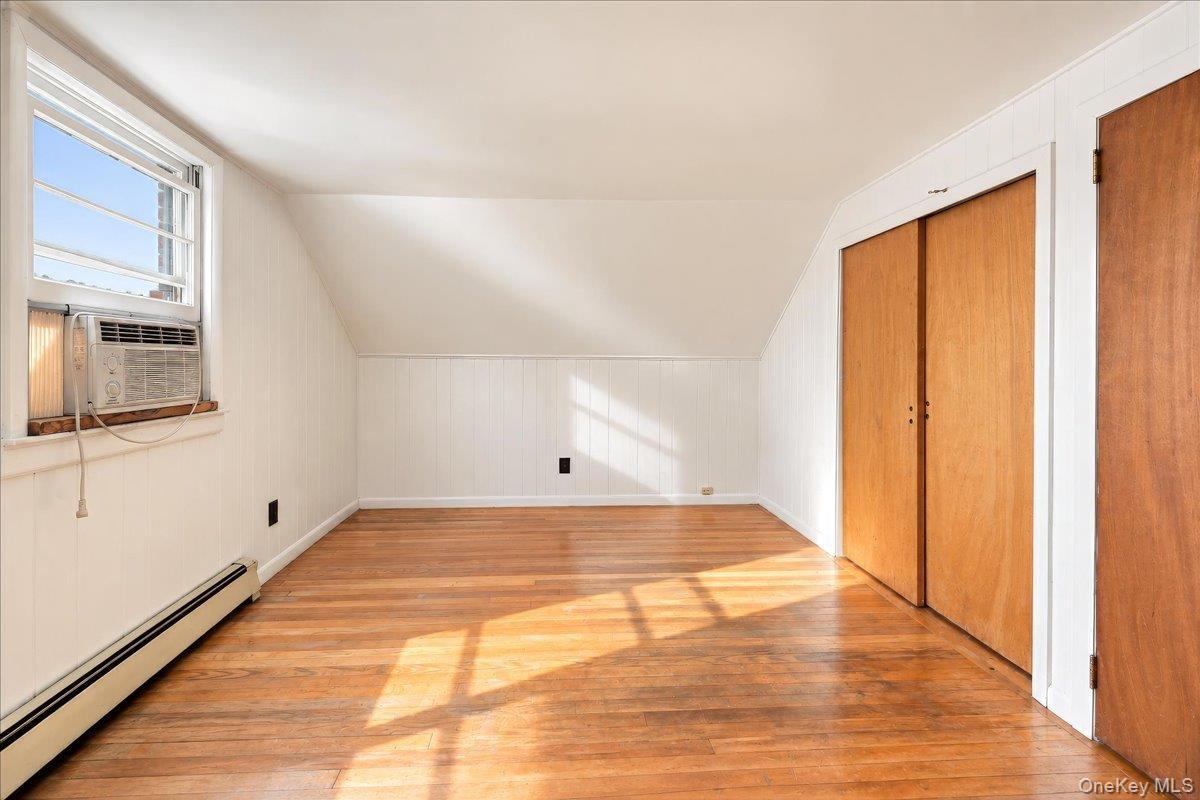 Single Family Sherman Avenue Westchester County, NY 10532, MLS-1049816-16