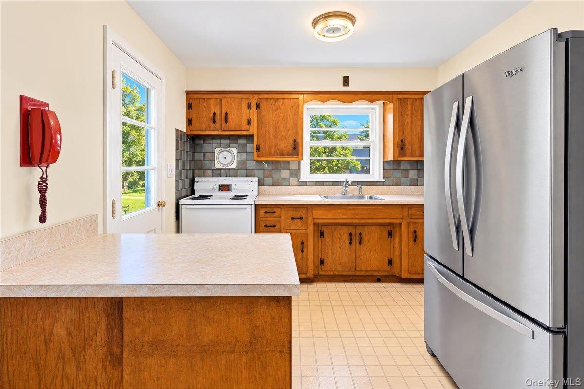 Single Family Sherman Avenue Westchester County, NY 10532, MLS-1049816-6