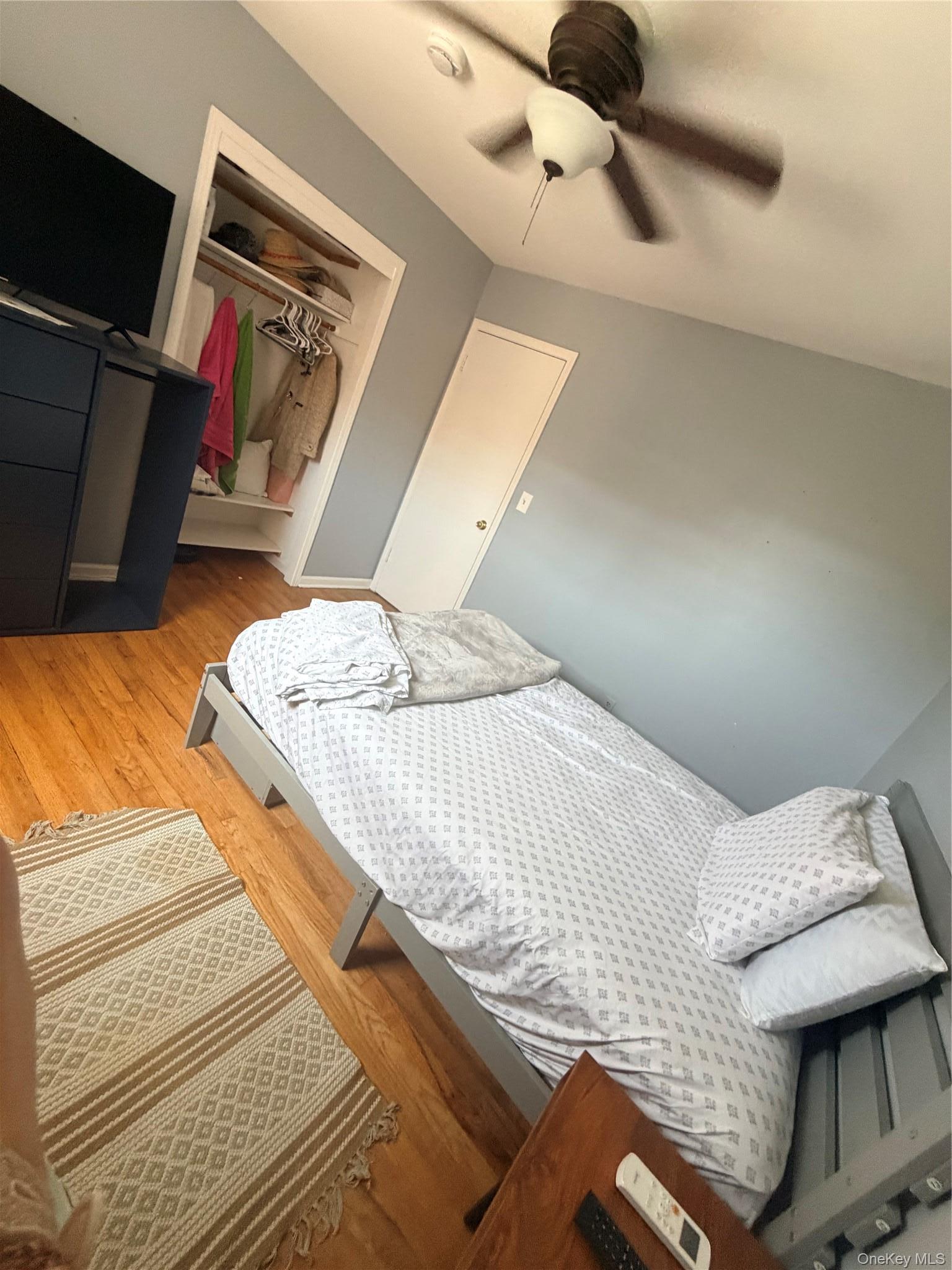 Single Family White Plains Road Bronx, NY 10462, MLS-1049823-17