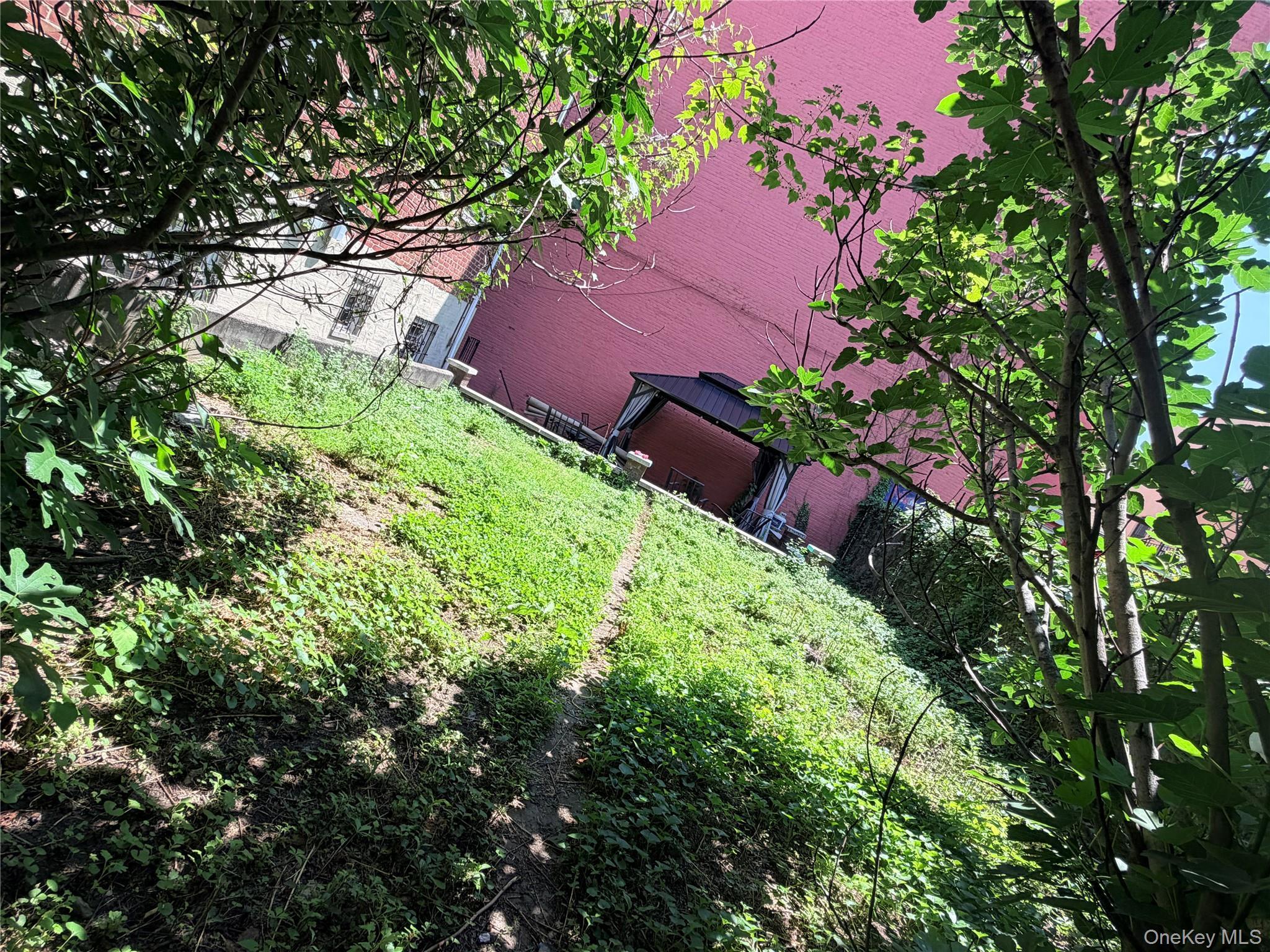 Single Family White Plains Road Bronx, NY 10462, MLS-1049823-27