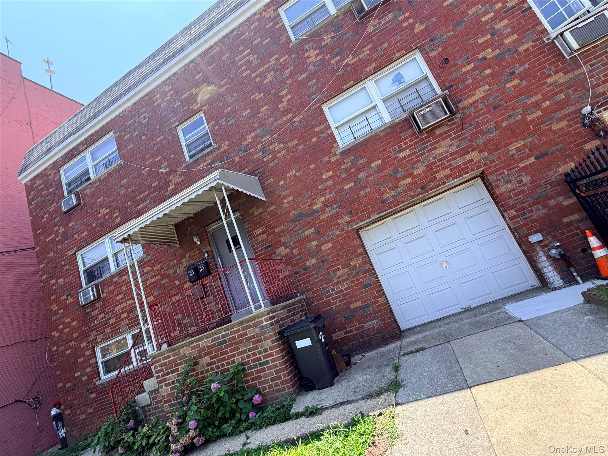Single Family White Plains Road Bronx, NY 10462, MLS-1049823-6