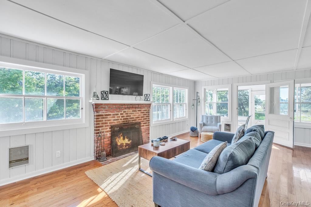 Single Family Soundview Avenue  Suffolk County, NY 11958, MLS-1049858-36