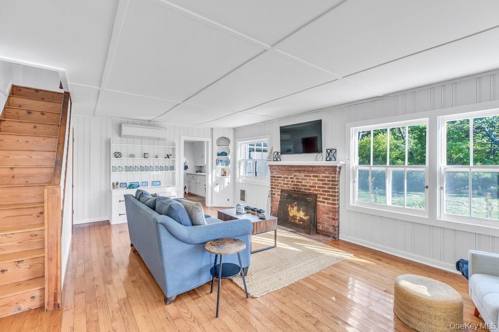 Single Family Soundview Avenue  Suffolk County, NY 11958, MLS-1049858-37