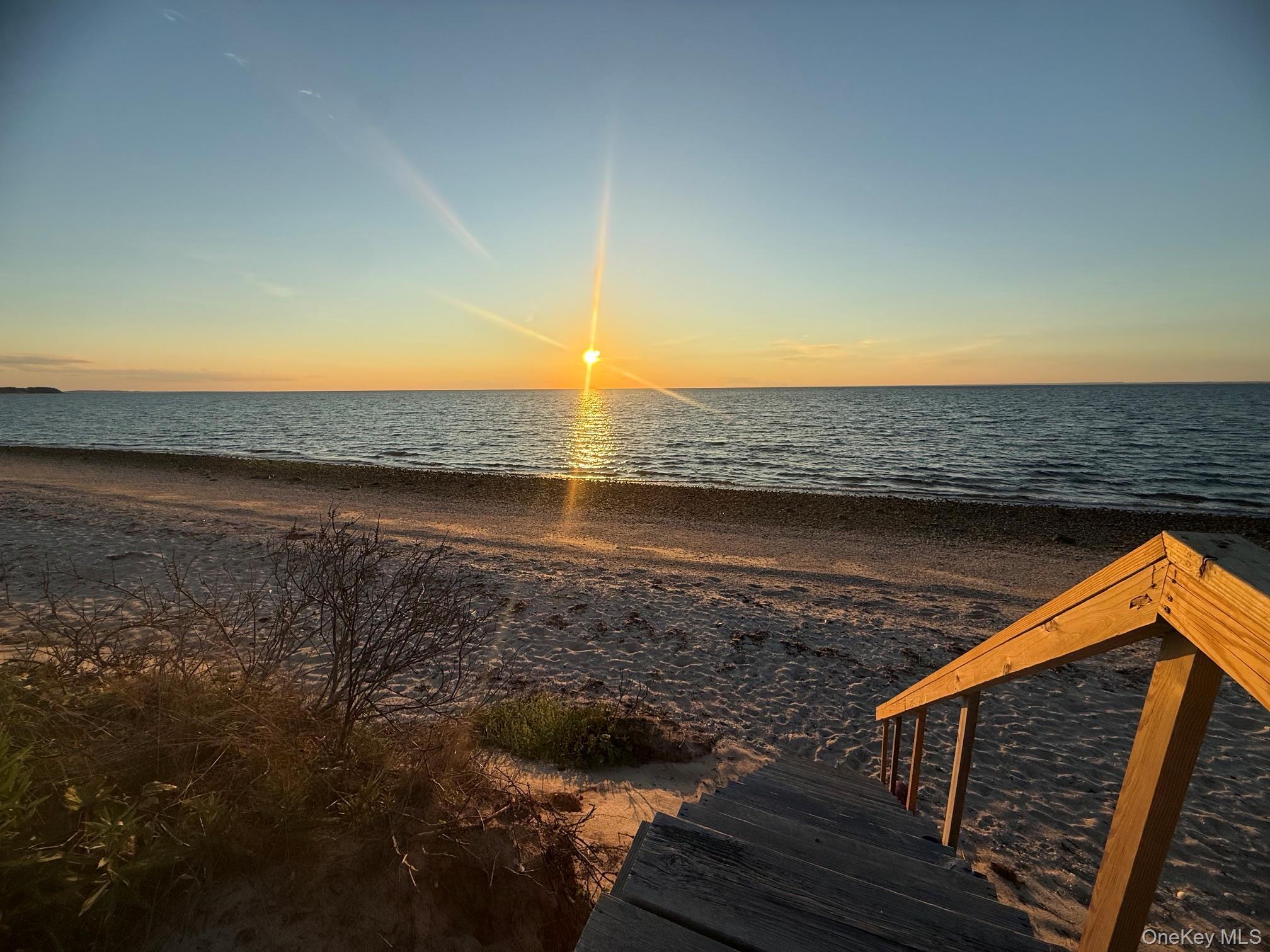 Single Family Soundview Avenue  Suffolk County, NY 11958, MLS-1049858-4