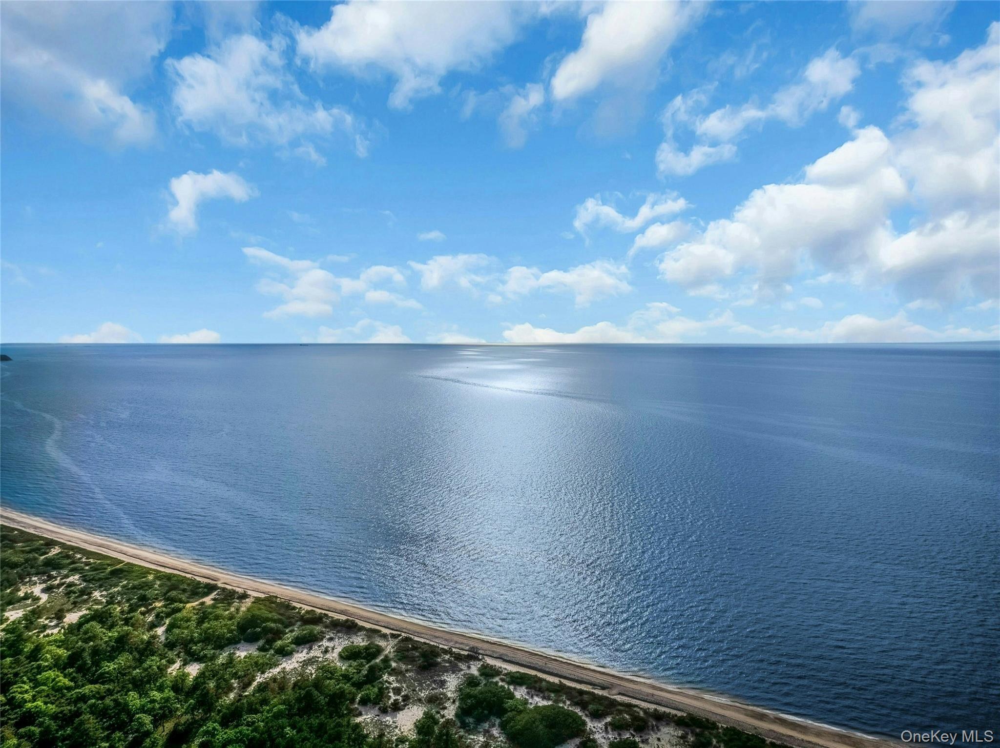Single Family Soundview Avenue  Suffolk County, NY 11958, MLS-1049858-49