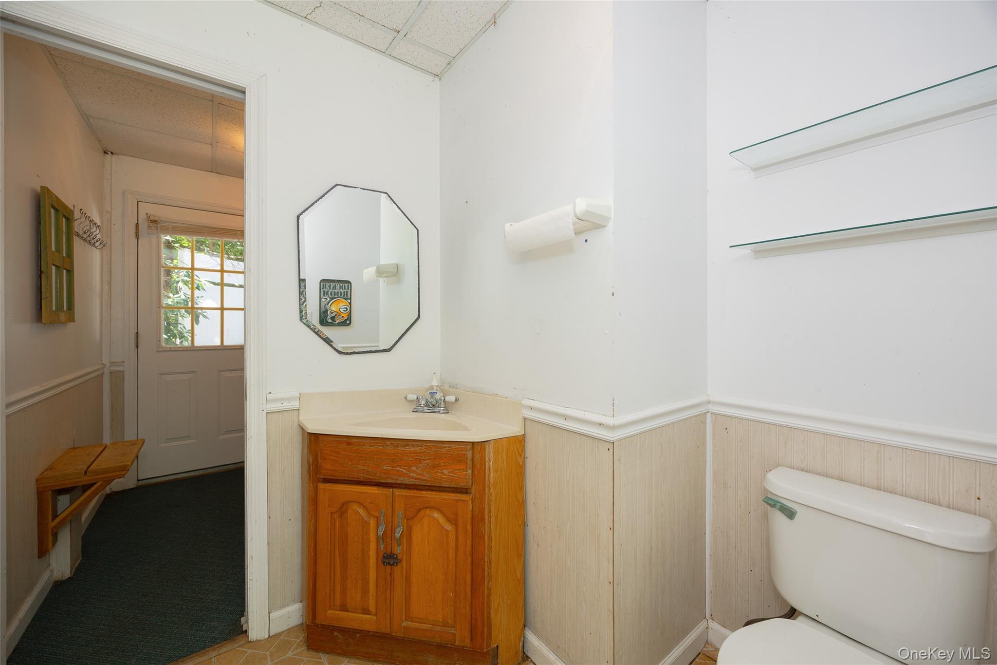 Single Family Innsbruck Boulevard Dutchess County, NY 12533, MLS-1049867-11