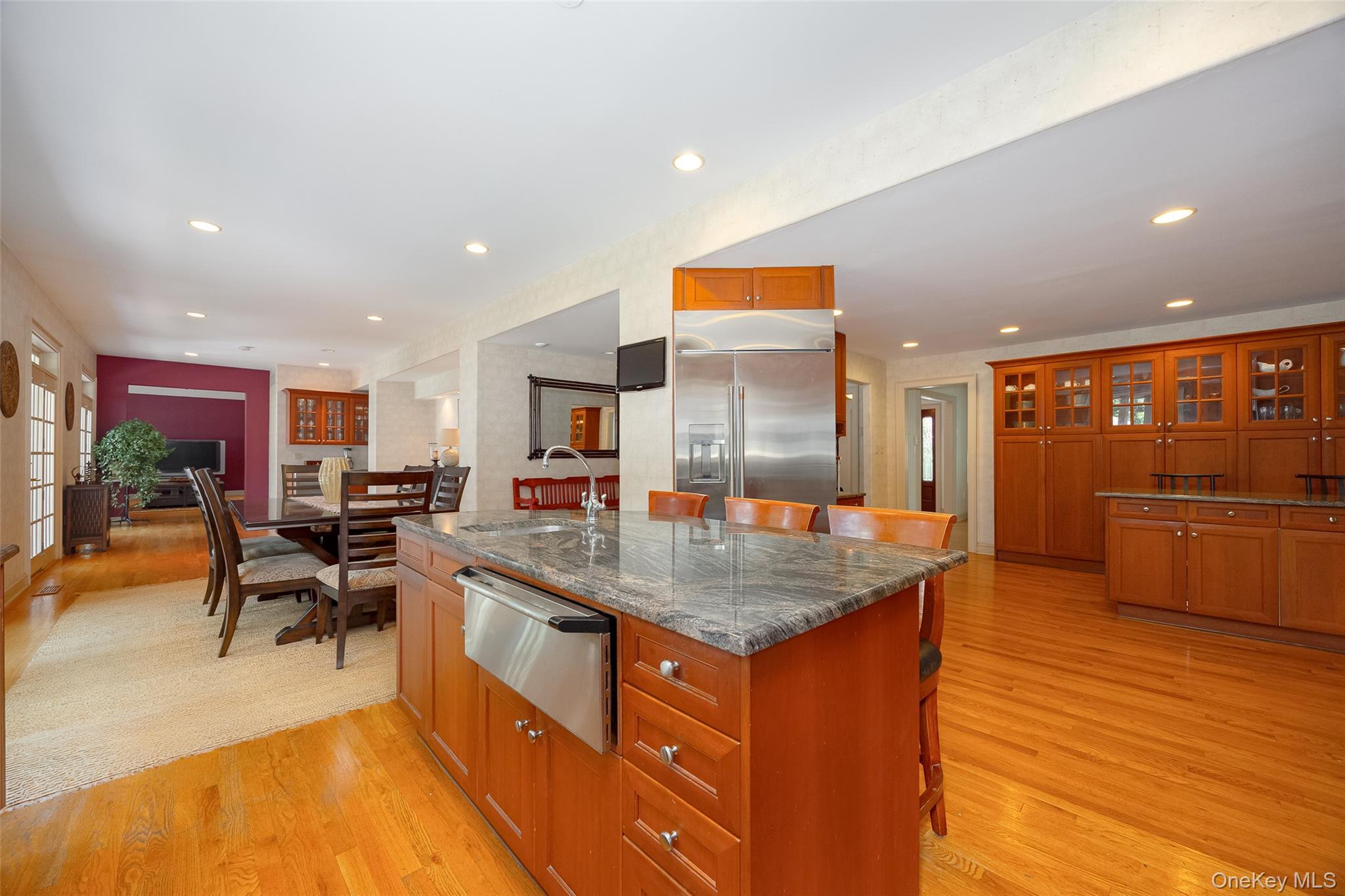 Single Family Innsbruck Boulevard Dutchess County, NY 12533, MLS-1049867-12