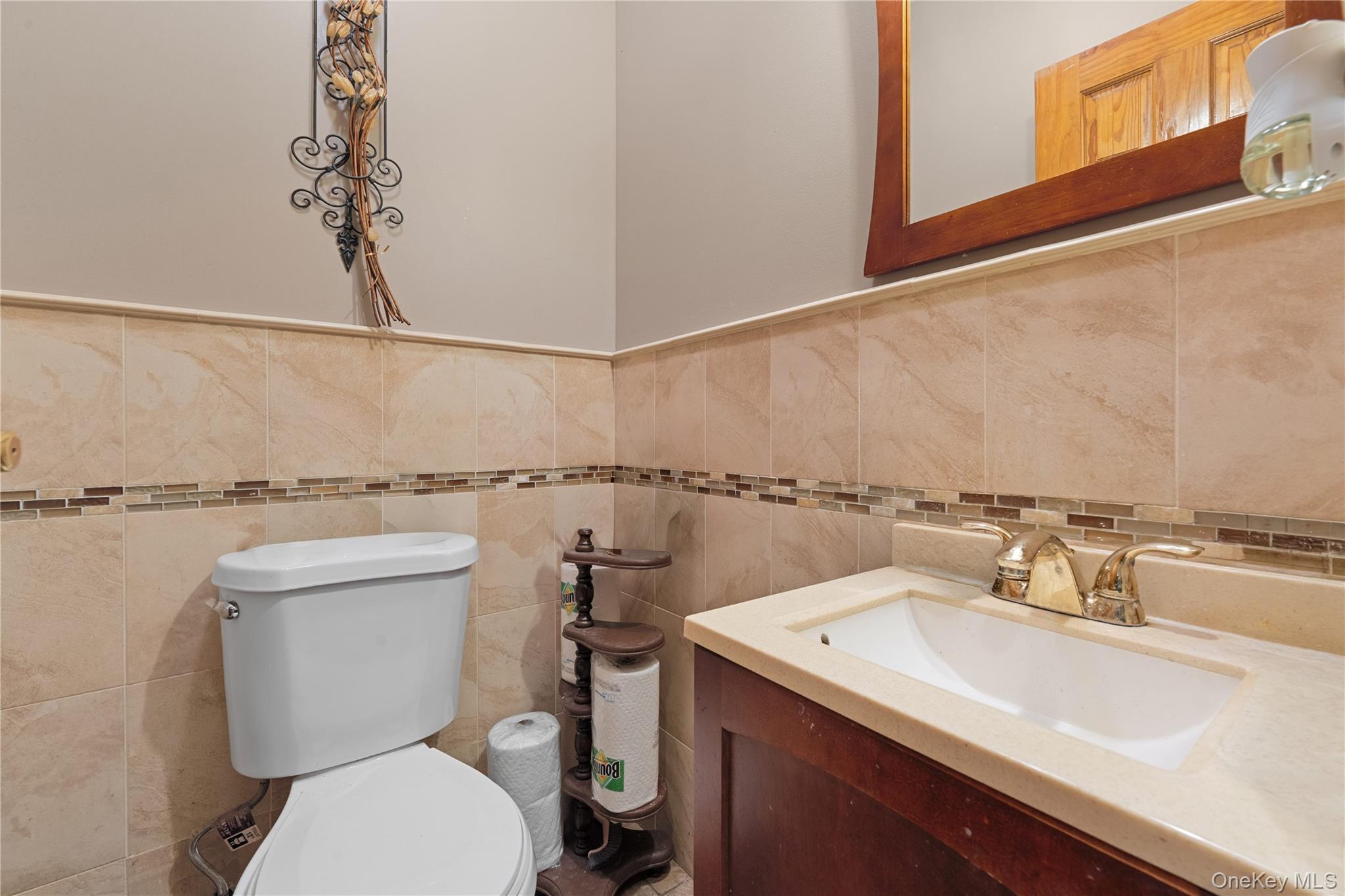 Single Family 228th Street  Queens, NY 11413, MLS-1049870-12