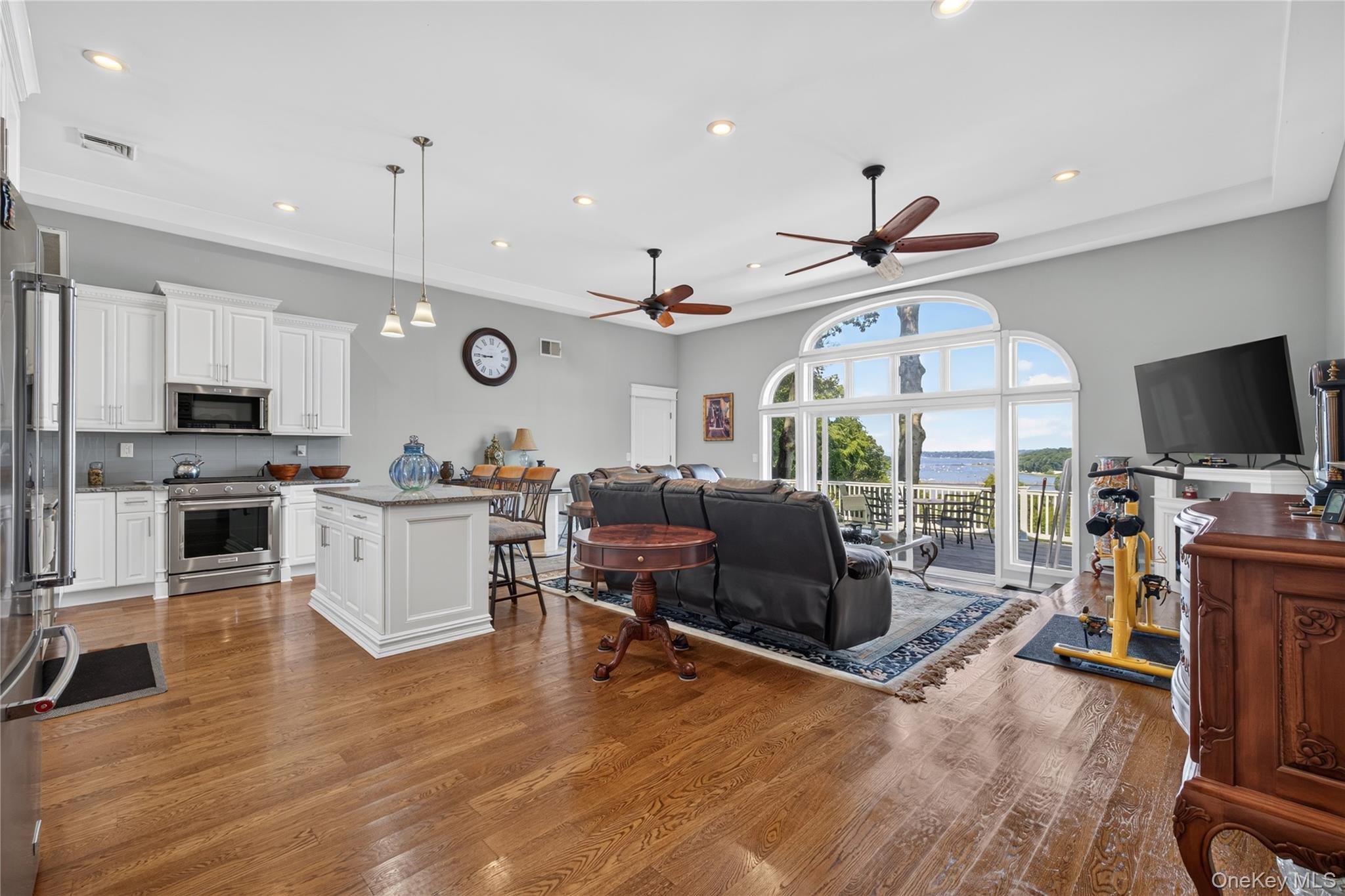 Single Family Centershore Road S  Suffolk County, NY 11721, MLS-1049872-21