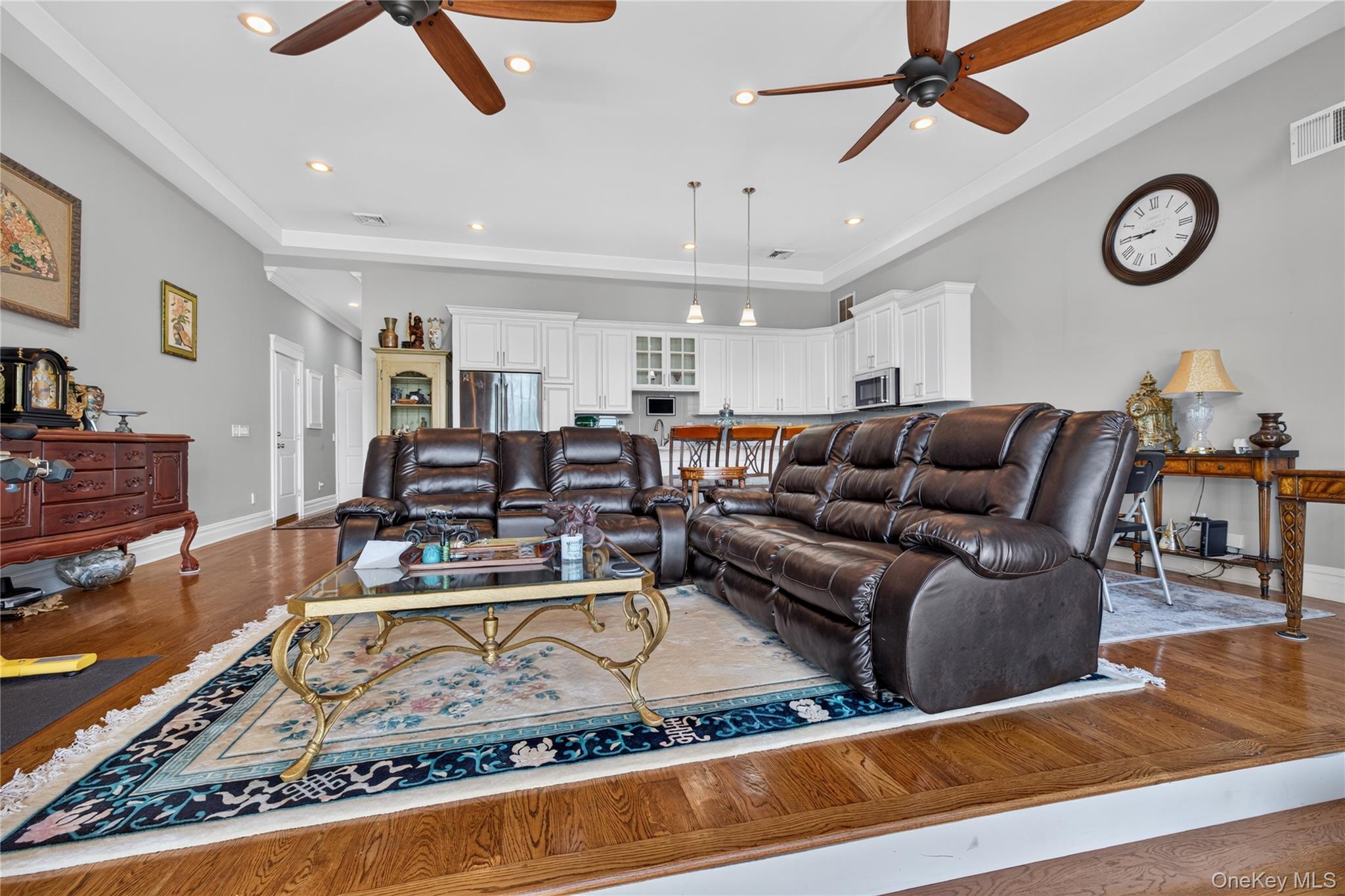 Single Family Centershore Road S  Suffolk County, NY 11721, MLS-1049872-25