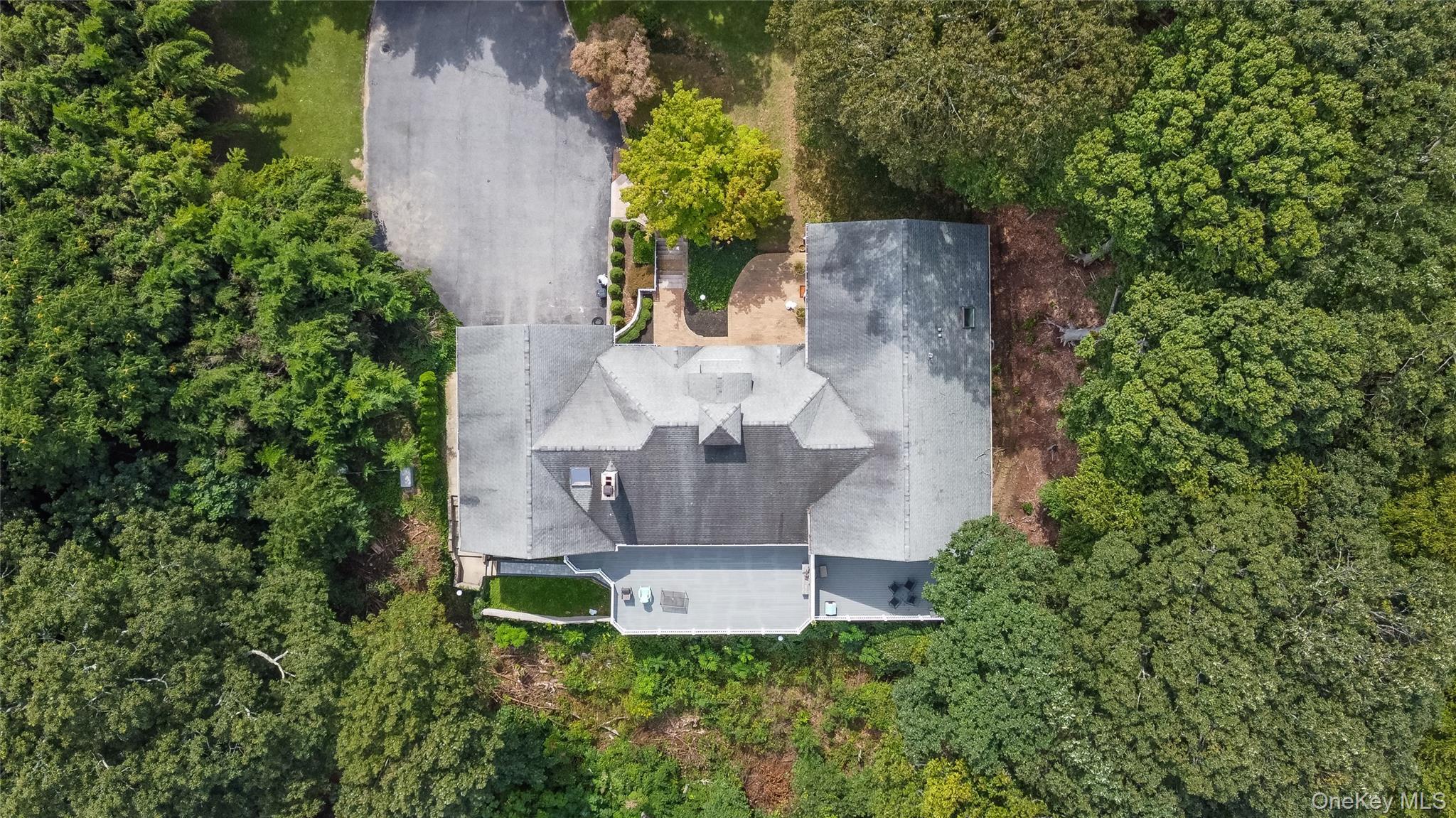 Single Family Centershore Road S  Suffolk County, NY 11721, MLS-1049872-38