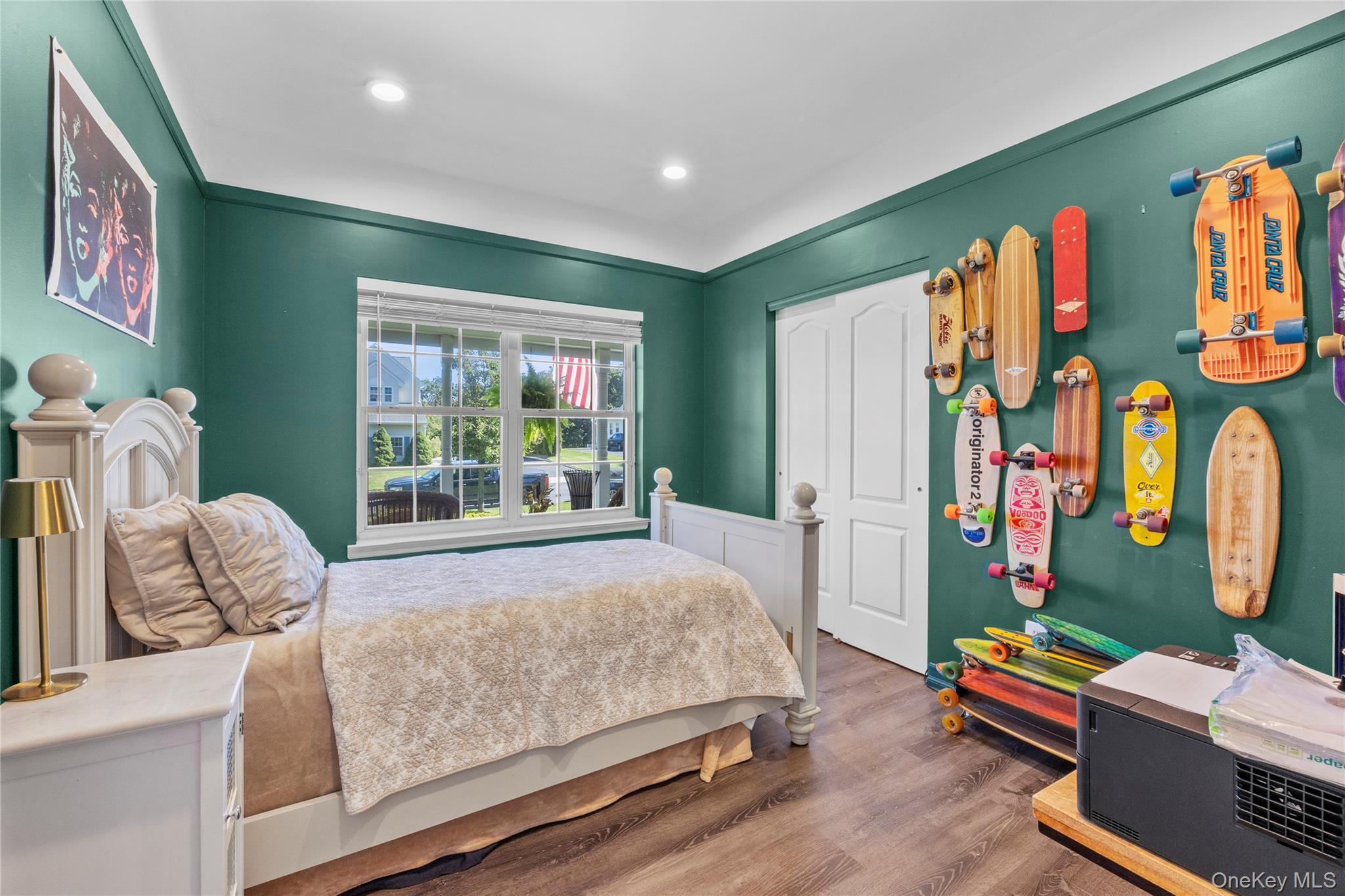 Single Family Varsity Boulevard  Suffolk County, NY 11733, MLS-1049874-32