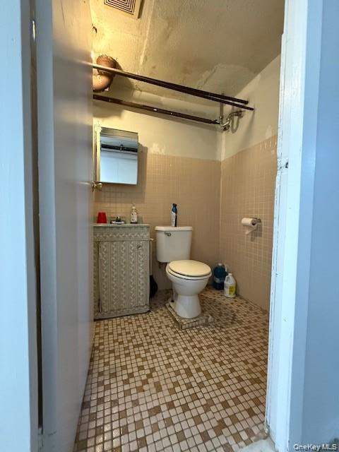 Single Family Buffalo Avenue Brooklyn, NY 11233, MLS-1049876-16