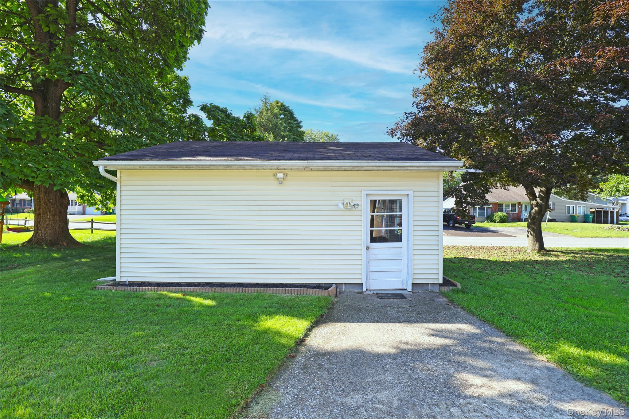 Single Family Edith Avenue Ulster County, NY 12477, MLS-1049890-28