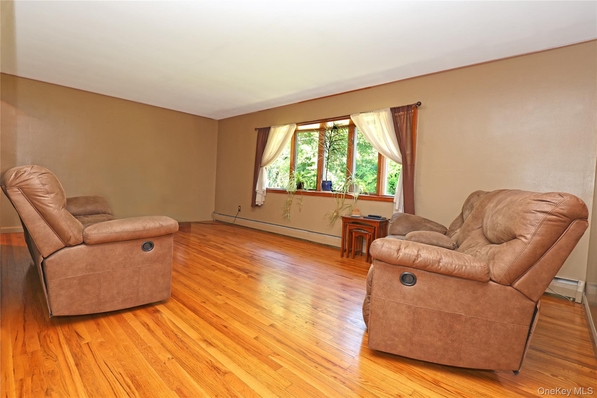 Single Family Edith Avenue Ulster County, NY 12477, MLS-1049890-9