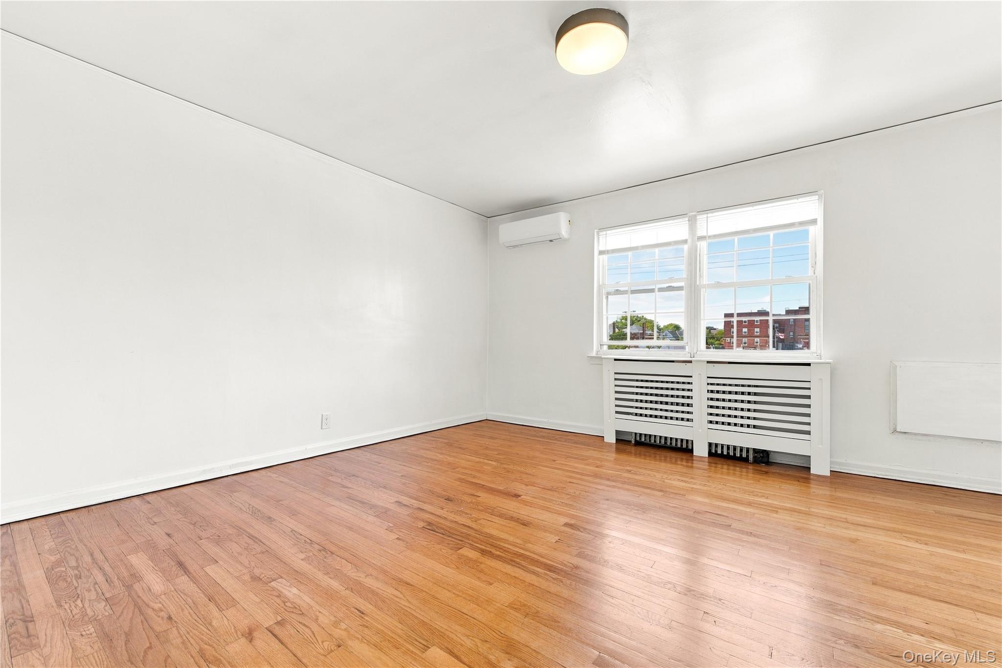 Single Family Utopia Parkway Queens, NY 11366, MLS-1049895-13