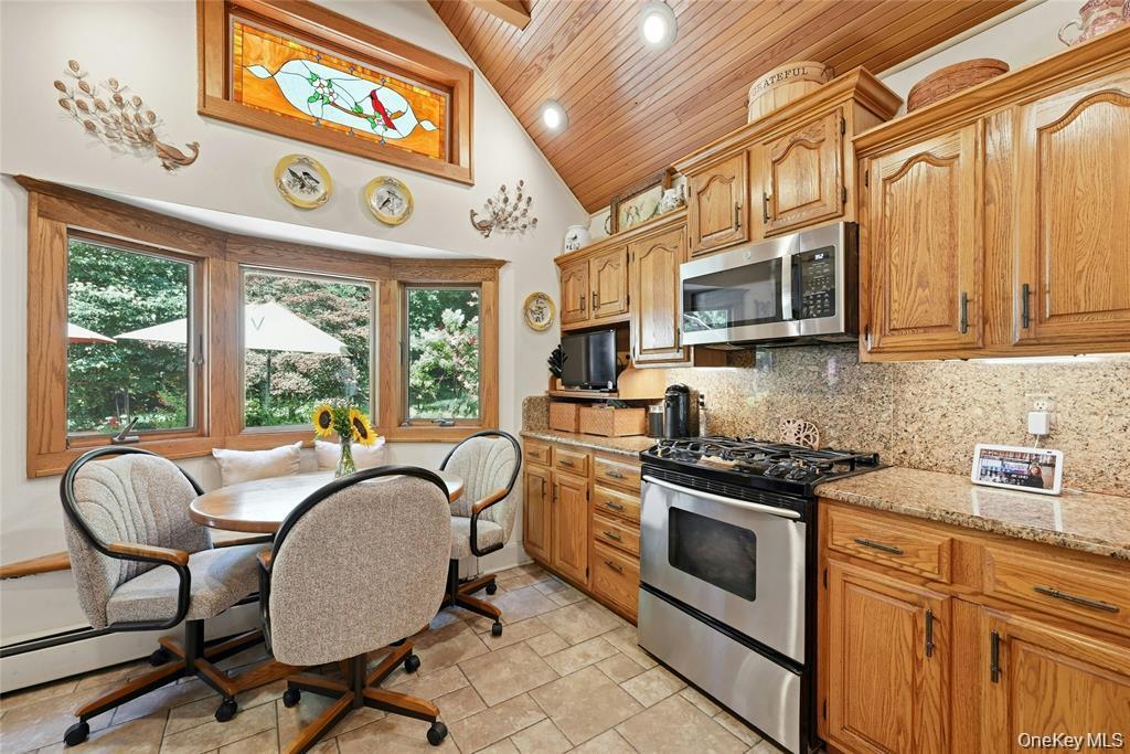 Single Family N Country Road Suffolk County, NY 11792, MLS-1049897-16