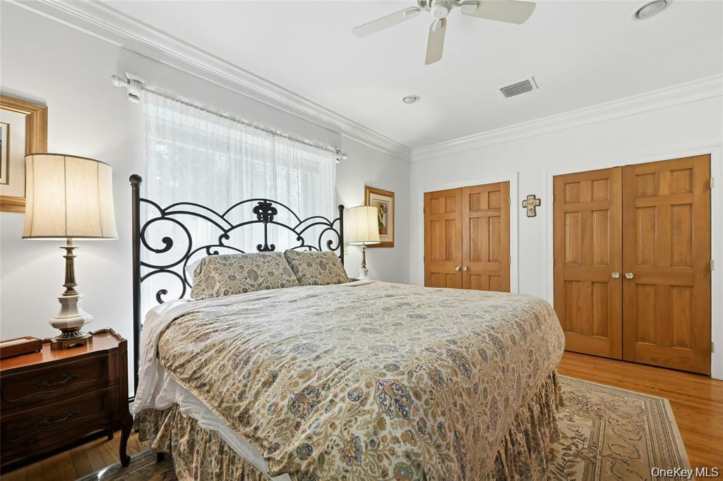 Single Family N Country Road Suffolk County, NY 11792, MLS-1049897-20