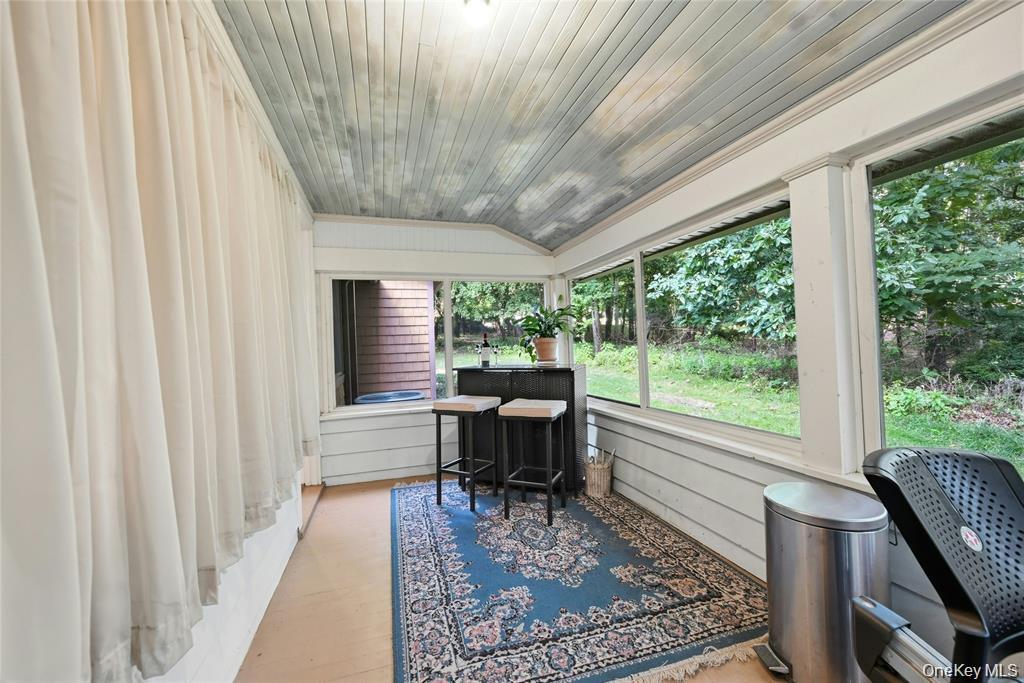 Single Family N Country Road Suffolk County, NY 11792, MLS-1049897-29