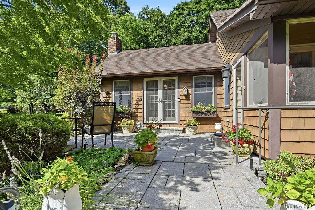 Single Family N Country Road Suffolk County, NY 11792, MLS-1049897-30