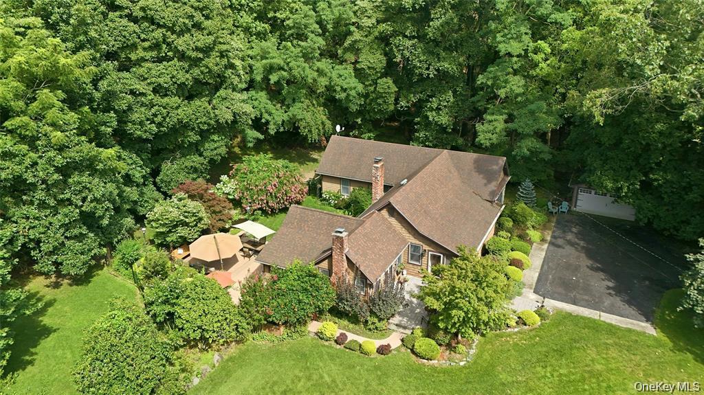 Single Family N Country Road Suffolk County, NY 11792, MLS-1049897-5