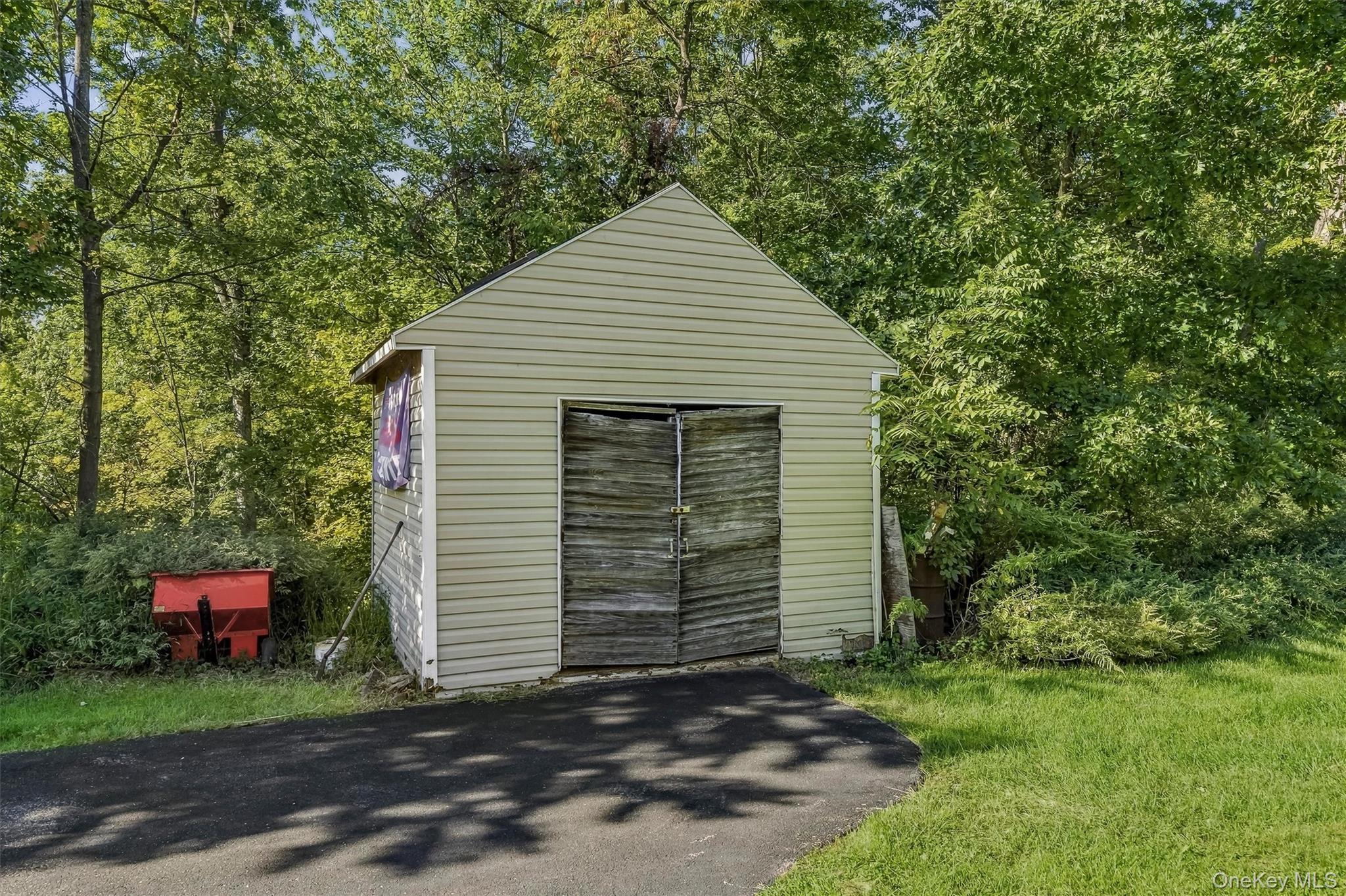Single Family Heselton Drive  Orange County, NY 10973, MLS-1049918-36