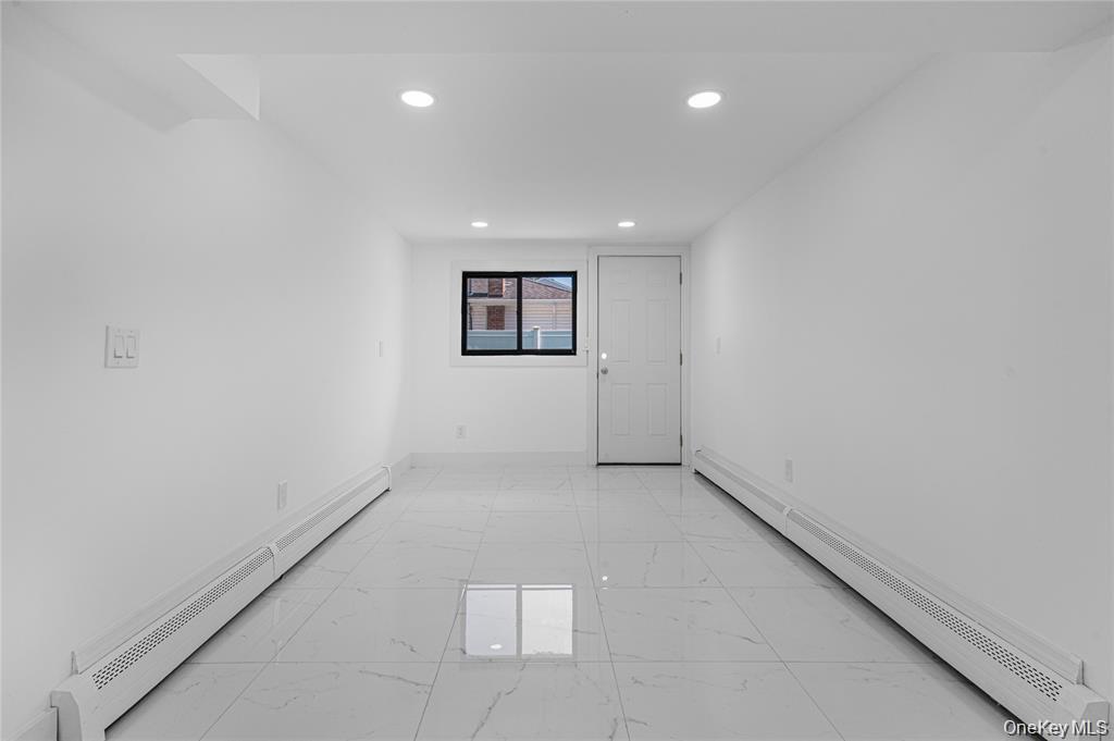 Single Family Central Park Road Nassau County, NY 11803, MLS-1049939-27