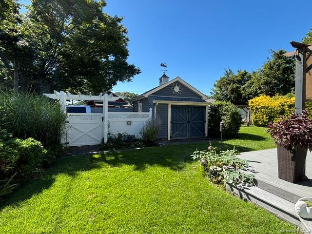 Single Family S 7th Street  Suffolk County, NY 11757, MLS-1049941-26