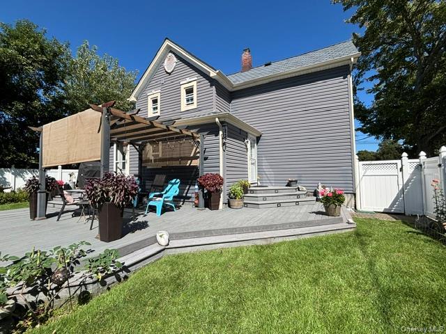 Single Family S 7th Street  Suffolk County, NY 11757, MLS-1049941-27