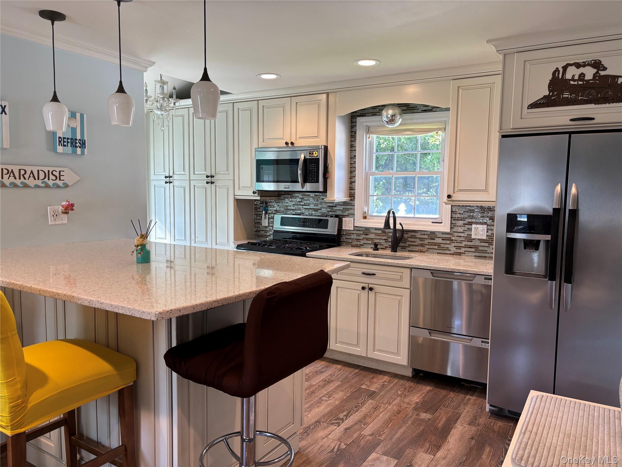 Single Family S 7th Street  Suffolk County, NY 11757, MLS-1049941-3