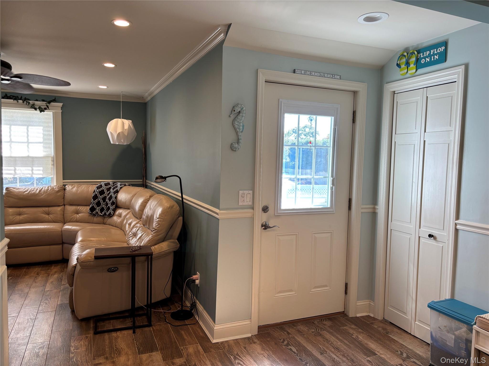 Single Family S 7th Street  Suffolk County, NY 11757, MLS-1049941-5