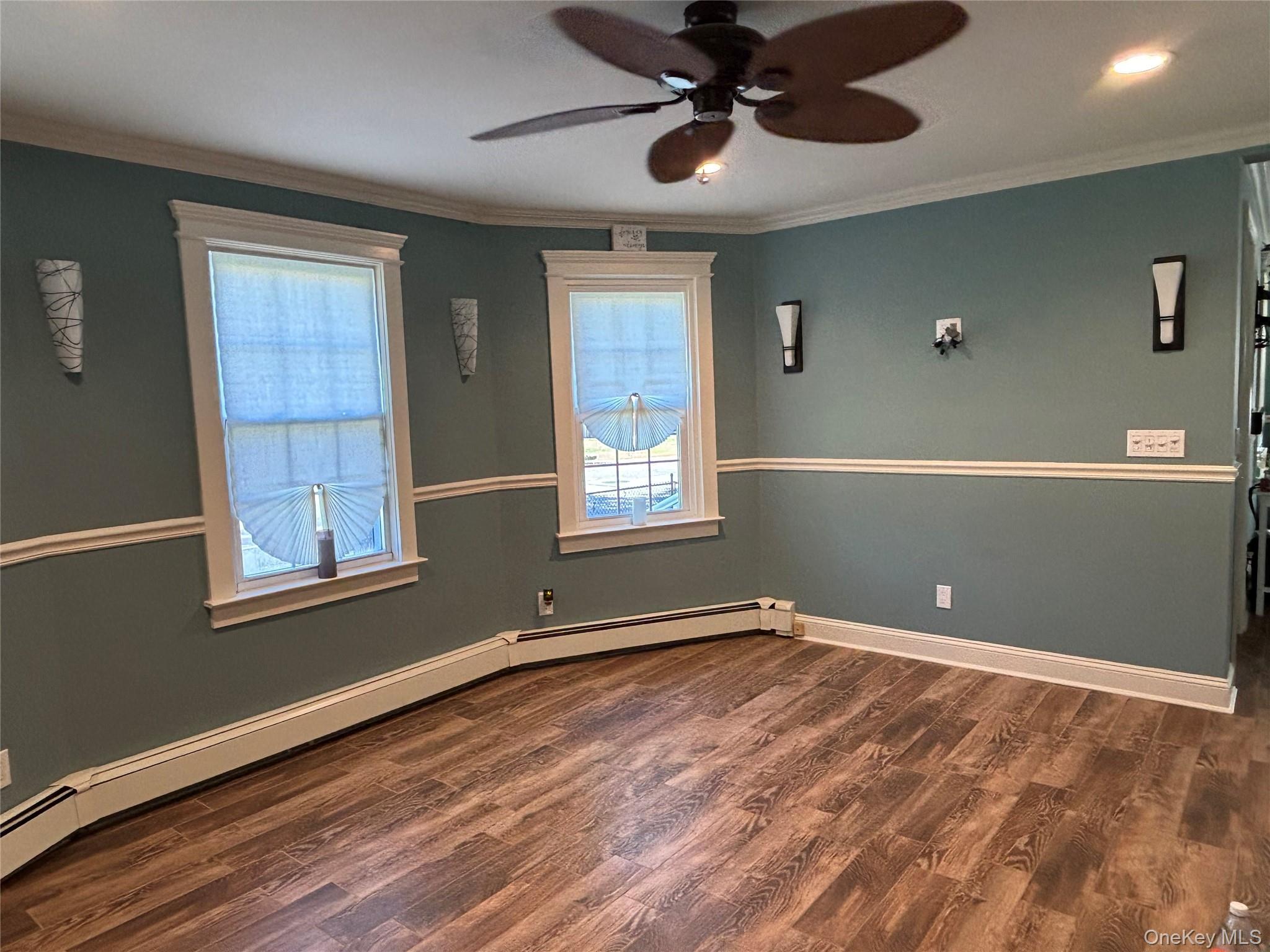 Single Family S 7th Street  Suffolk County, NY 11757, MLS-1049941-9