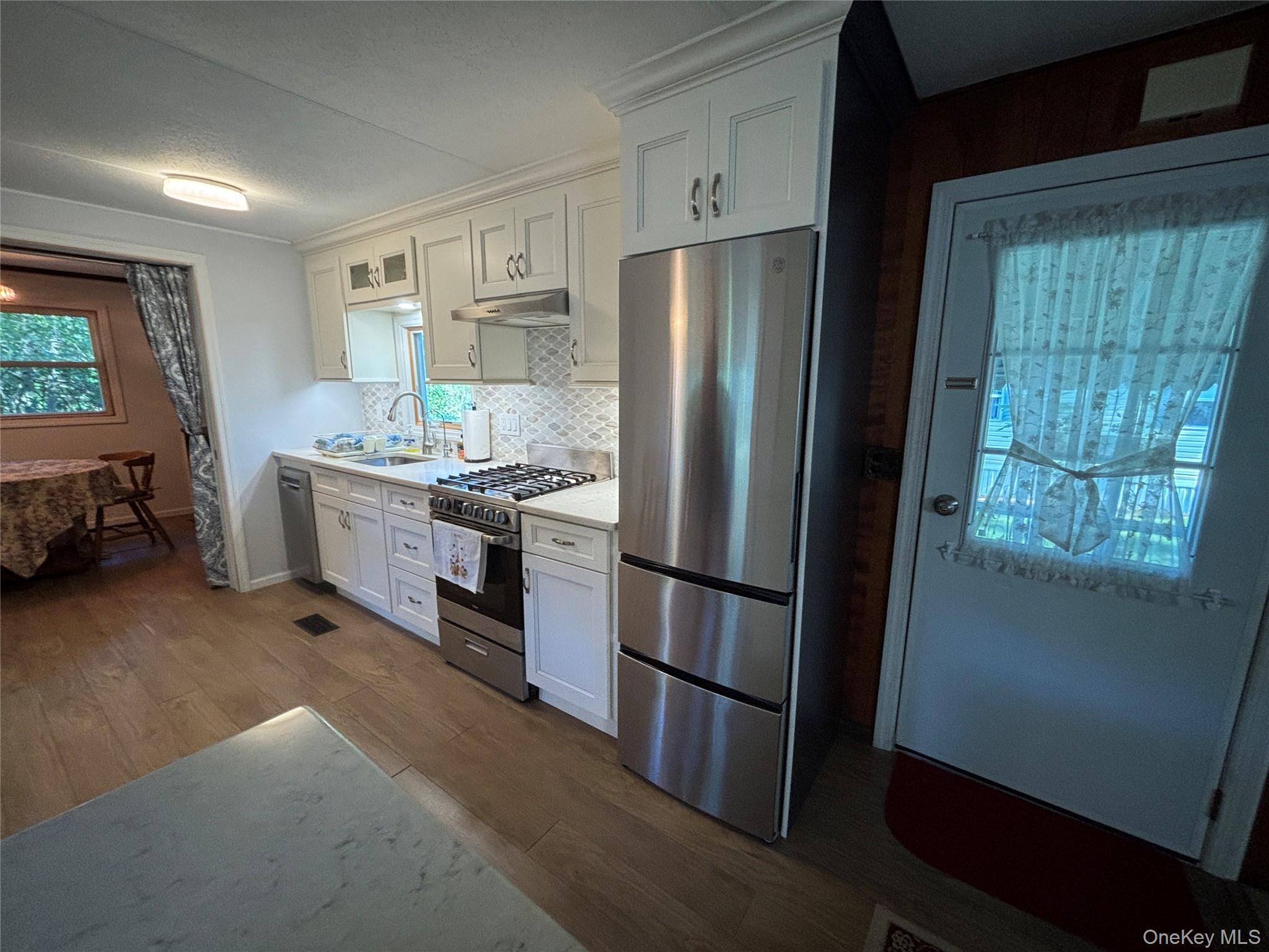Single Family Mill Road Suffolk County, NY 11933, MLS-1049944-16